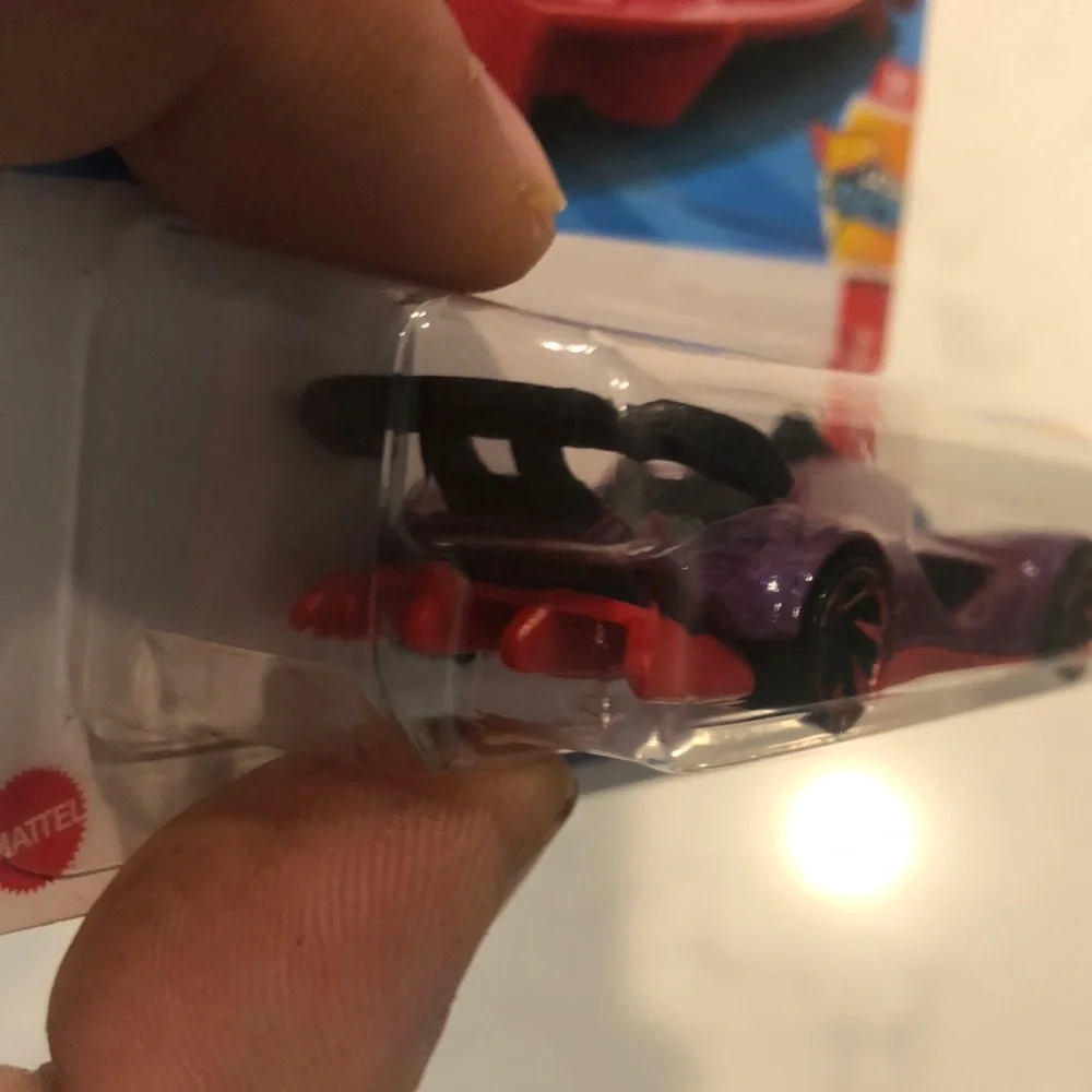 Street Shrieker Purple Toy Car